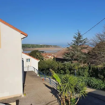 Apartamento Cerca De La Playa De Usil Apartment
